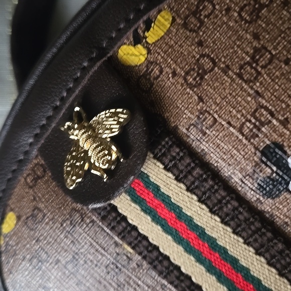 Mickey Mouse Dark Brown Crossbody Bag - Picture 4 of 9